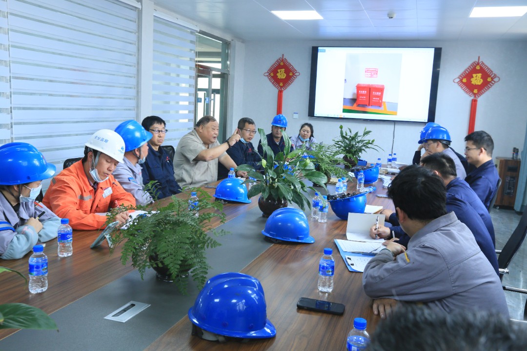 1658902300402086188.jpg 1G7A2318.jpg